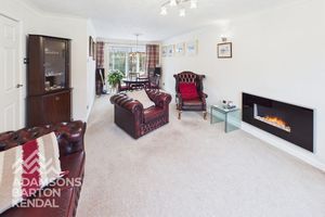 Photo 25- click for photo gallery